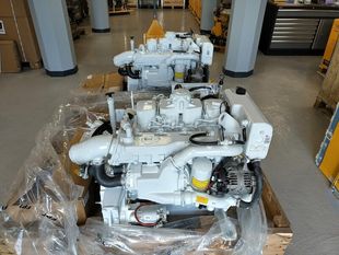 New Old Stock FPT N45-100 100hp Marine Diesel Engine
