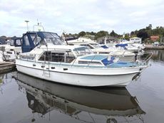 Broom Ocean 37