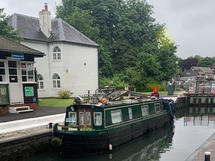 38ft Cruiser Stern Oxford Mooring