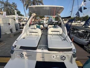 2025 Regal LS6 bowrider 10