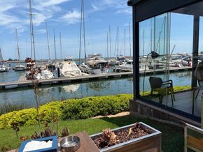 2018 Bavaria Vision 42 8
