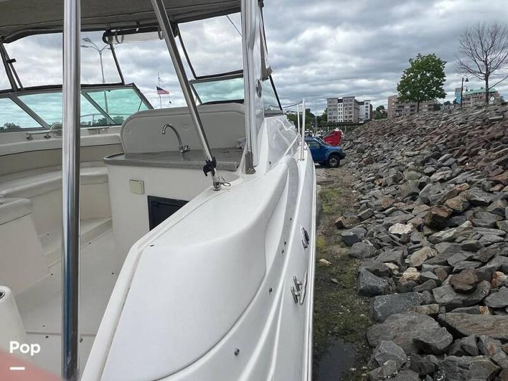 2006 Rinker 320 ec