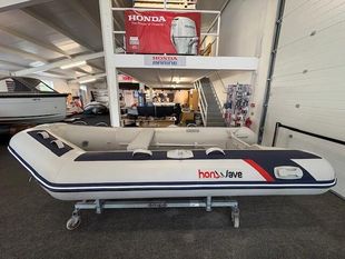 Honwave T32-IE3 and Yamaha F9.9 JMHS package 