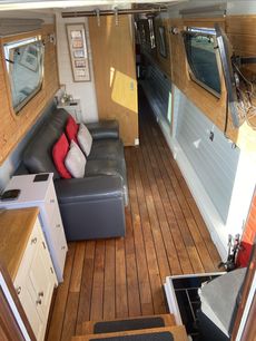 50ft Cruiser stern narrow boat