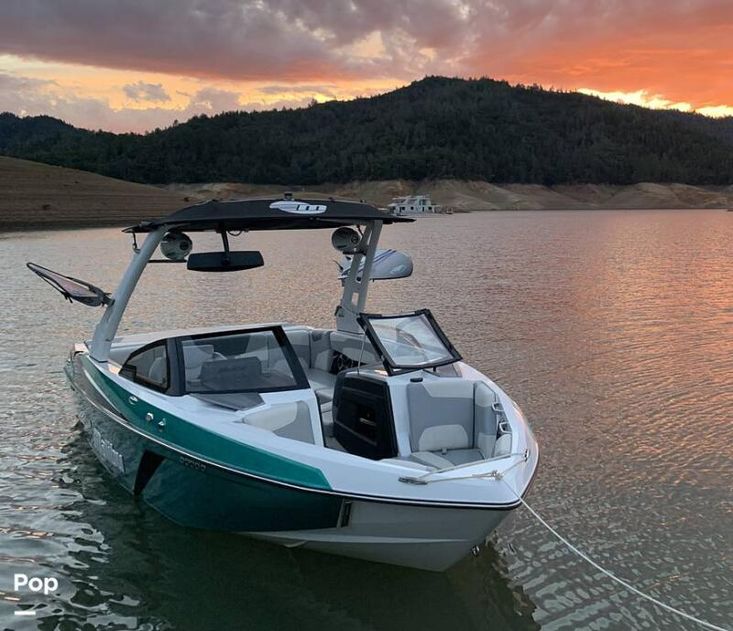 2020 Malibu wakesetter 22 lsv