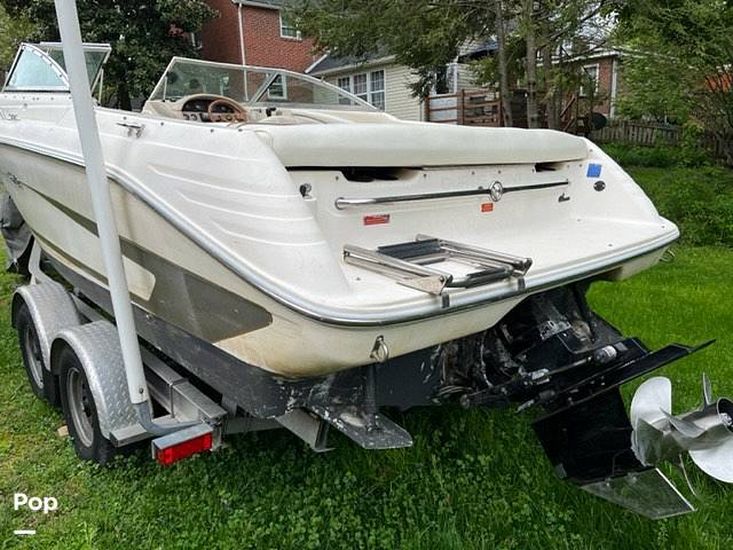 1994 Sea Ray 220 select