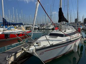 Dufour 31  - Exterior