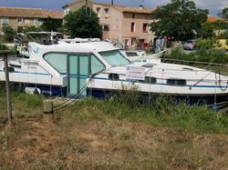 Nicols 1100 Cruiser 7 berth Liveaboard or family Holiday