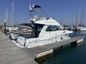 2004 Beneteau Antares 9.80 21