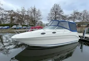 2000 Sea Ray 240 Sundancer