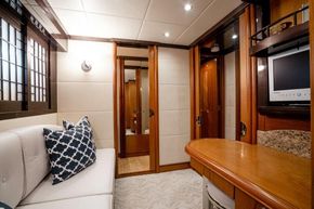 Study / Port Side Guest Cabin