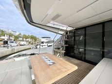 2018 Fairline Squadron 53