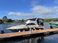 Viki 34 Aft cabin Fly bridge