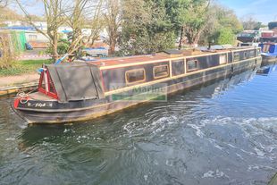 70ft Semi-Traditional Stern Narrowboat