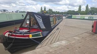 Glesni 70ft Traditional Boatmans Cabin - built by Steve Hudson
