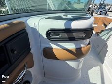 2023 Crownline E235XS