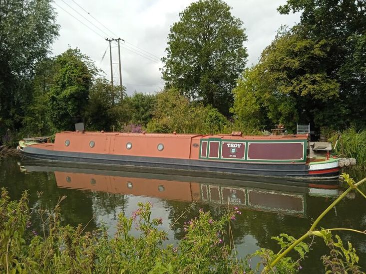 62 ft Trad R W Davis, with survey report