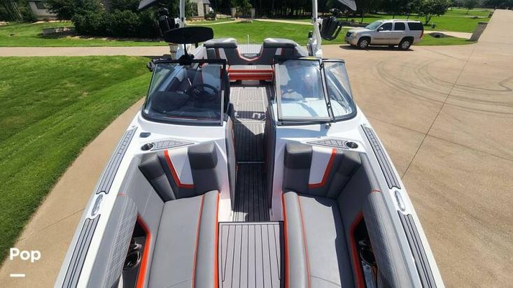 2018 Correct Craft super air nautique g25