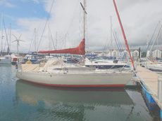 FIRST 32 SOLID CRUISING YACHT