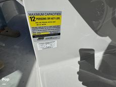 2023 Crownline E235XS