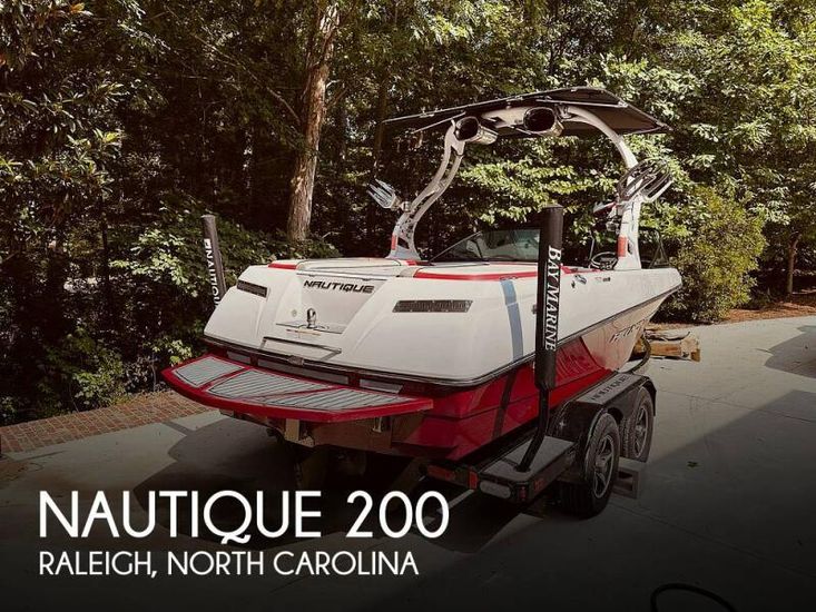 2012 Correct Craft sport nautique 200