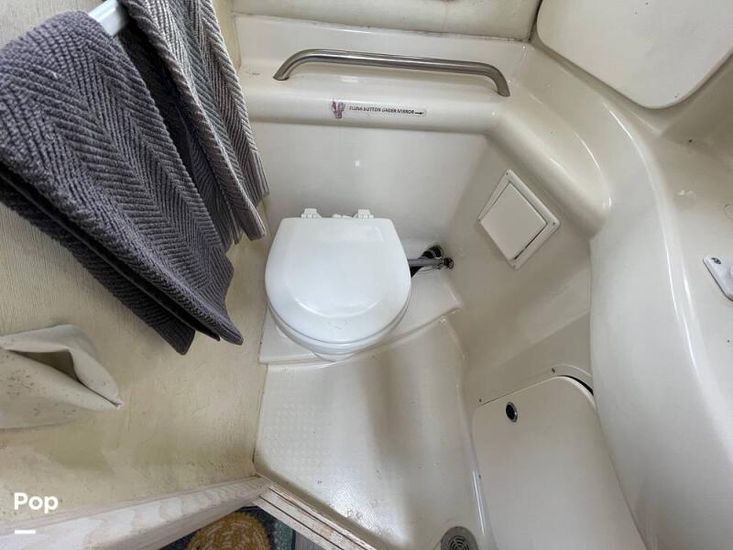 1995 Bayliner 3255 Avanti