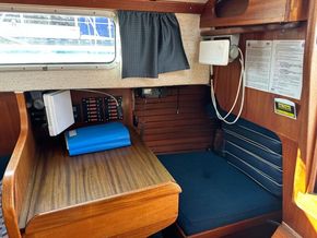 Hallberg Rassy 31 Monsun - Navigation Instruments