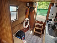 28ft Day Cruiser Narrowboat