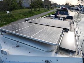 Aquafibre Ideal 45 Sun deck - Solar Panels