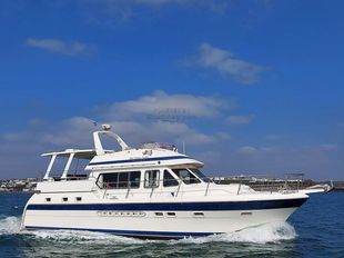 2001 Trader 485 Signature