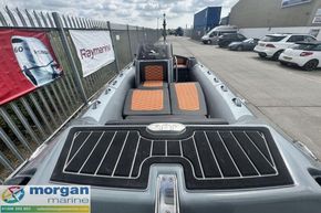 Highfield Sport 520 - bow step