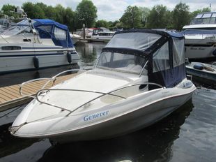2008 Quicksilver 555