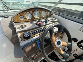 2008 Rinker 280 Cabin Cruiser 14