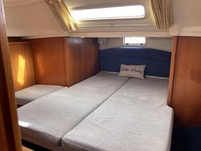 Aft cabin