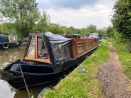 Luxurious 57' Narrowboat - electric drive