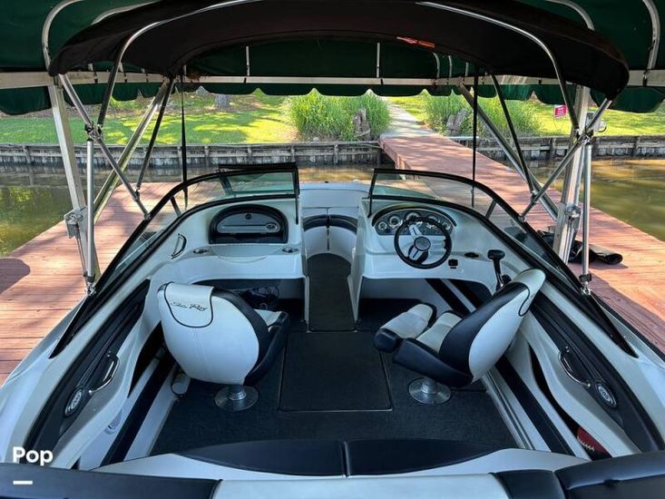 2014 Sea Ray 205 sport