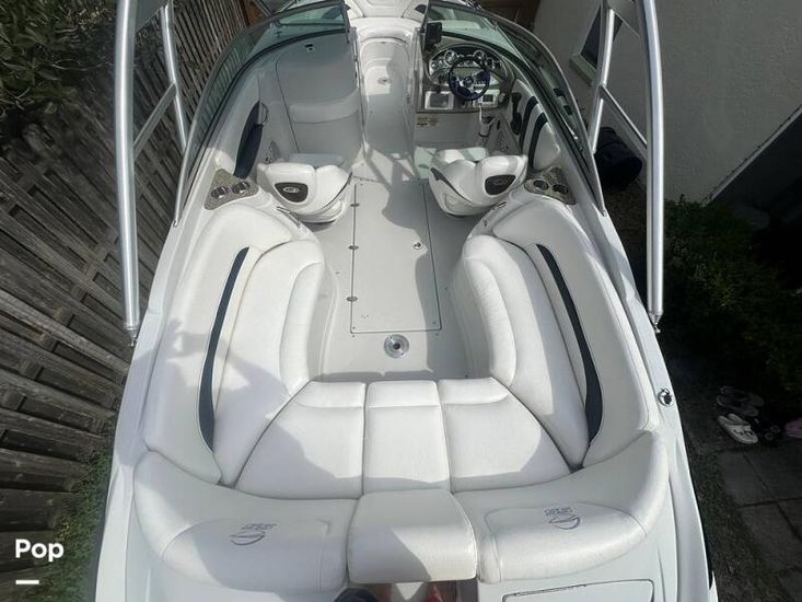 2007 Crownline 240 ls