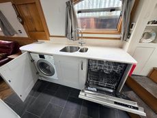 2018 60ft Widebeam, Nottingham Boat Company