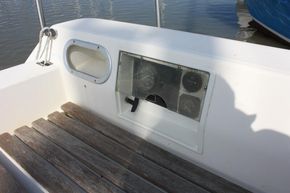 1989 Beneteau First 32s5 9
