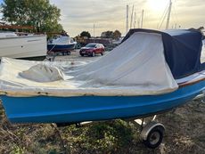 15 foot day boat
