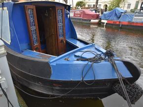 Narrowboat 45ft with London mooring  - Bow