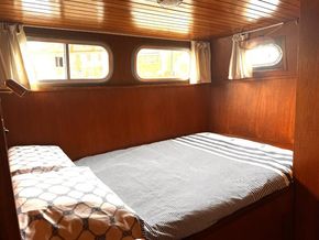 Master bed