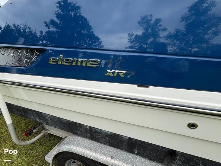2017 Bayliner Element XR7