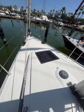 2023 Bavaria 34 Cruiser 10