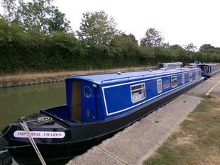 Imperial Amazon - A 58ft 2012 Alvechurch Boat Centres 6 berth cruiser