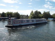 Hannah 60ft 2016 X R&D Semi-Trad Reverse Layout 6 Berth