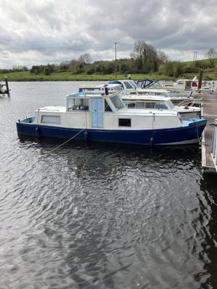 31Ft Liveaboard   River Cruiser Boat