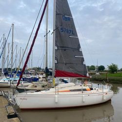 1985 Beneteau First 24