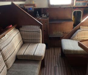 Seamaster 925  - Interior
