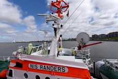 German rescue cruiser Nis Rander, 3 vessels en bloc